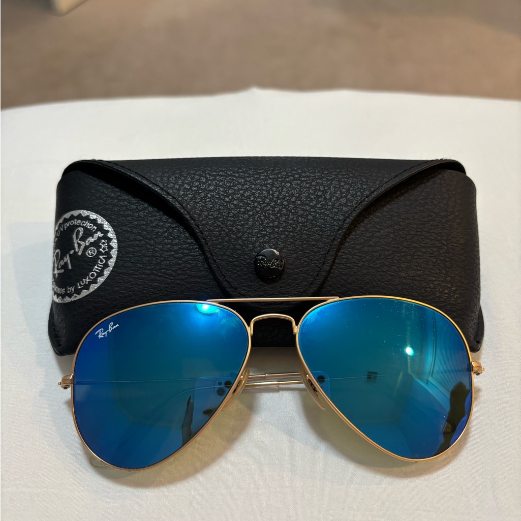 Authentic Ray-Ban Aviator Sunglasses With Blue Lenses